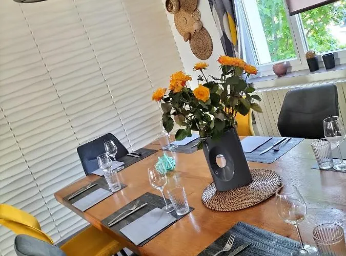 Le 6 3 En Bessin Parking Privé Gratuit Bed & Breakfast 3*