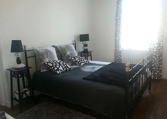 Bed & Breakfast Le 6 3 En Bessin Parking Privé Gratuit 3*