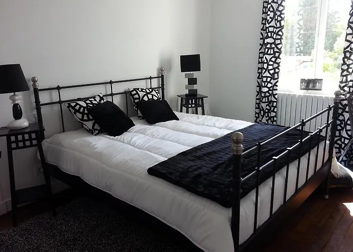 Le 6 3 En Bessin Parking Privé Gratuit